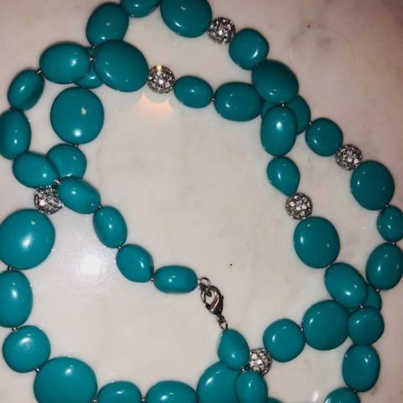 Dressy Turquoise Glazed Necklace - Picture 3 of 4